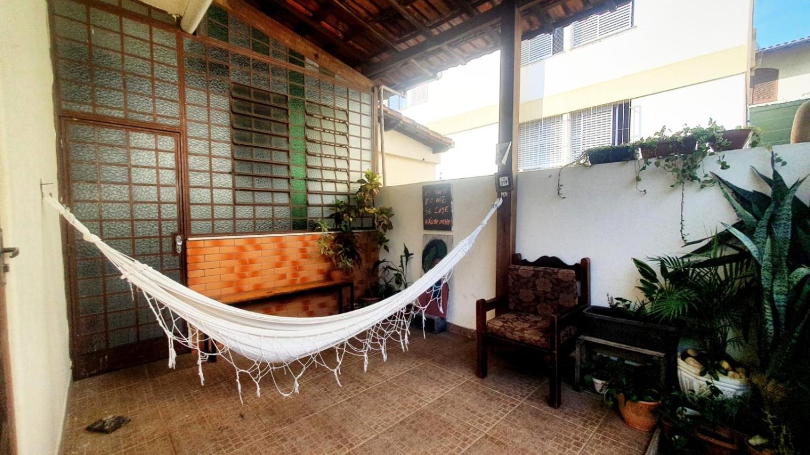 Quarto Casal Com Janela Casa Caramel Белу-Оризонті Екстер'єр фото